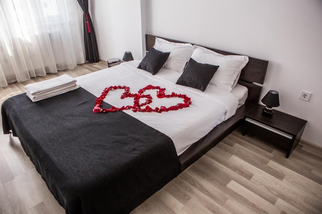 Oasis By The Sea - Summerland Apartment Mamaia Extérieur photo